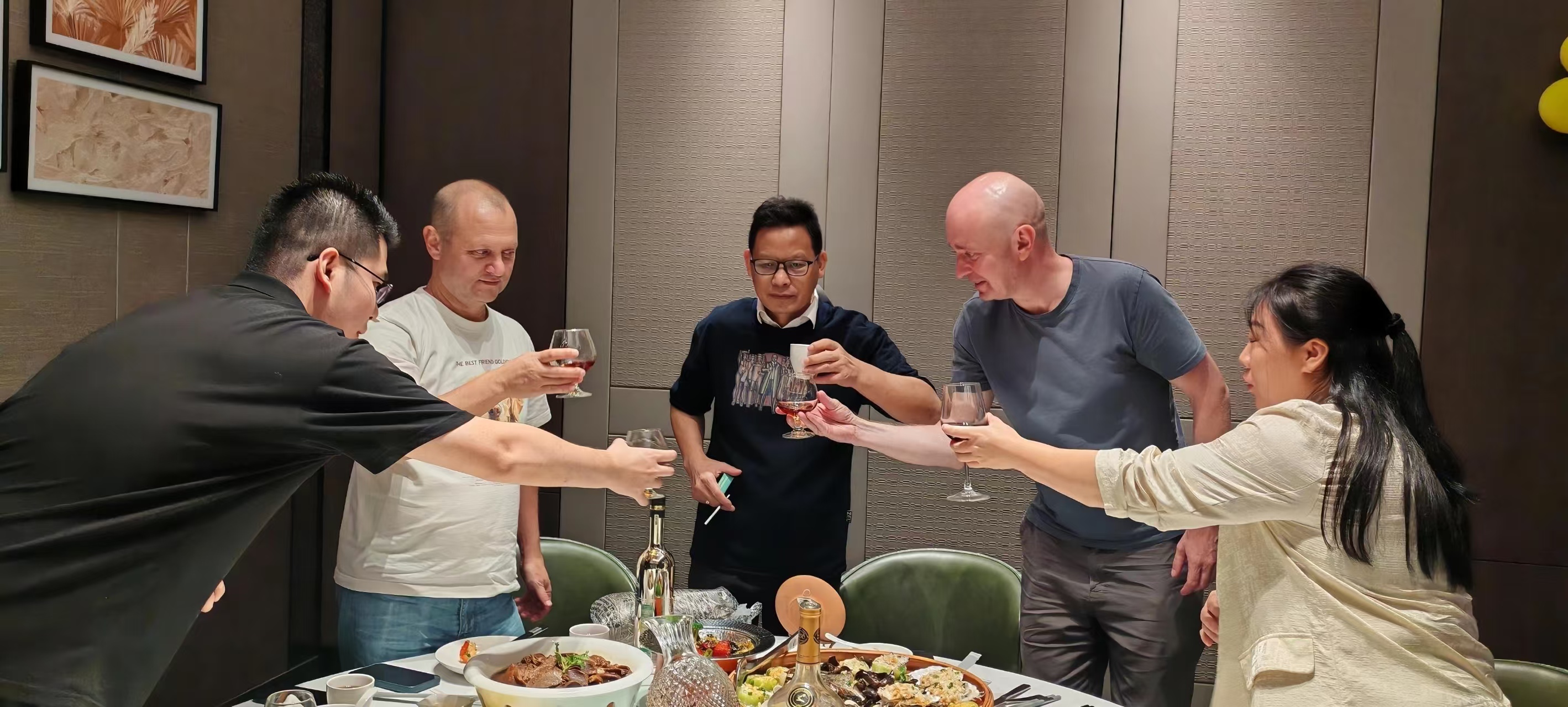 Deepening Cross-Border Cooperation, Embarking on a New Chapter &ndash; Our Company Holds In-Person Meeting with Russian Clients